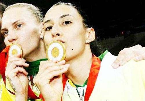 巴西女排生活照,赛场之外的生活瞬间